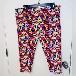 Intro Love The Fit ladies Tummy Control multicolor Print capris leggings Sz  XLP